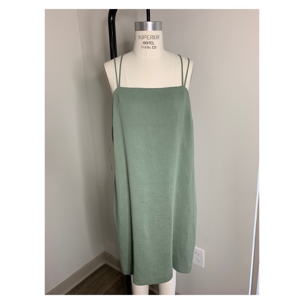 H&M Sage Green Shift Dress
